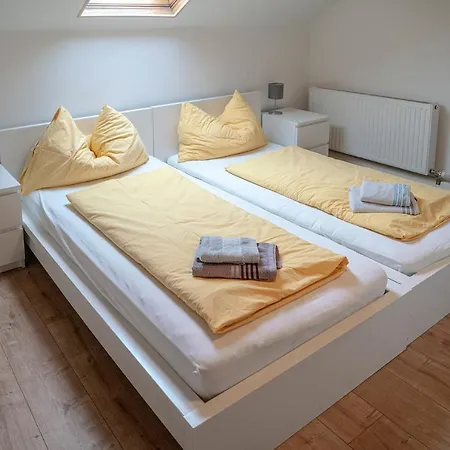 Livia Apartament *